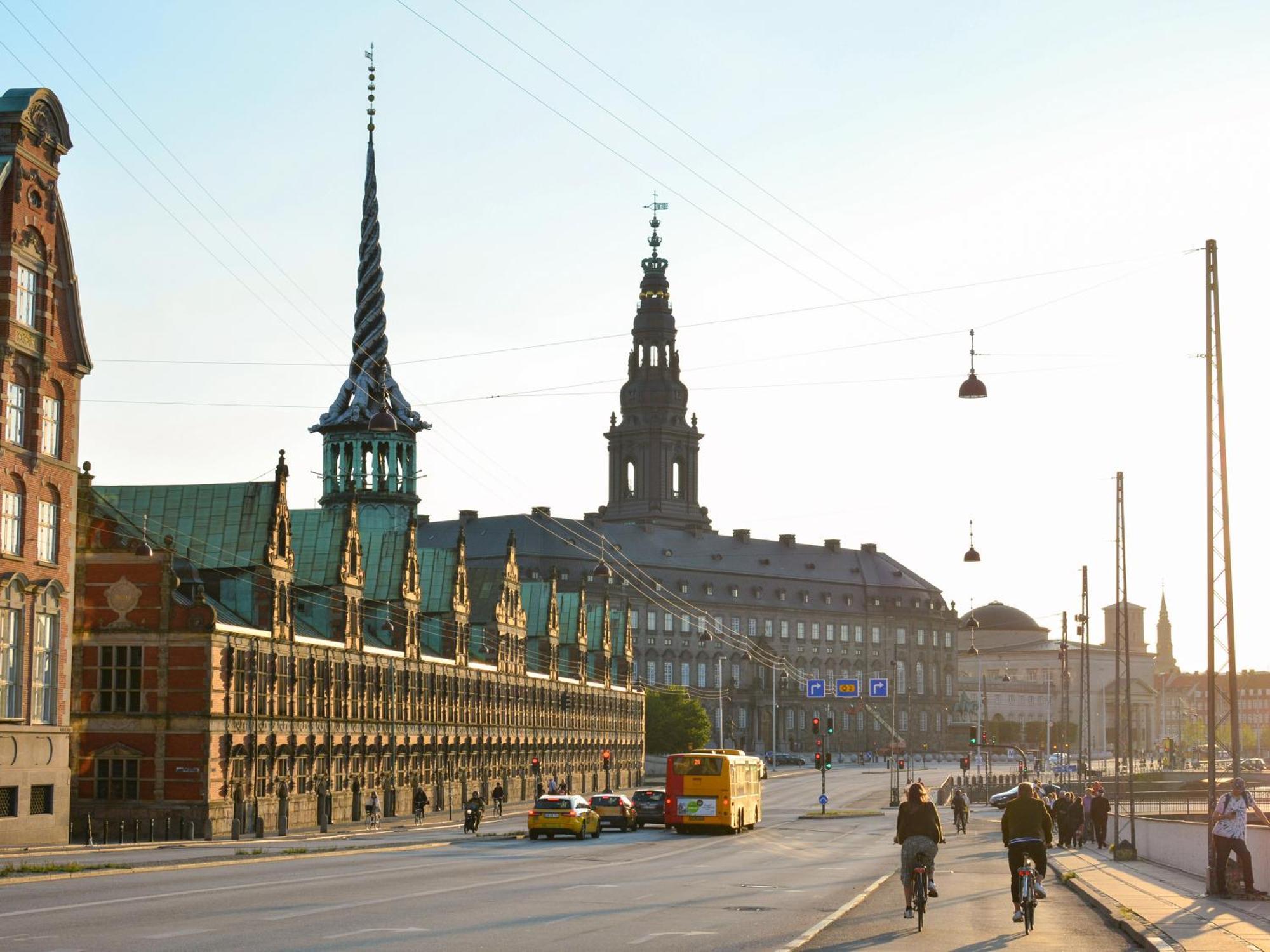 Hyggelig&spacious 4-bedroom apartment in the heart of Kopenhagen Buitenkant foto